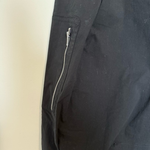 COS Utility Barrel-leg Cargo Trousers Black 6 - Picture 5 of 13